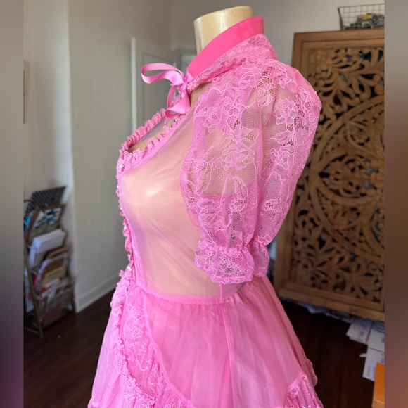 Current Mood Vibrant Pink Lace Layered Semi Sheer Maxi Dress size S NWOT - Picture 9 of 17